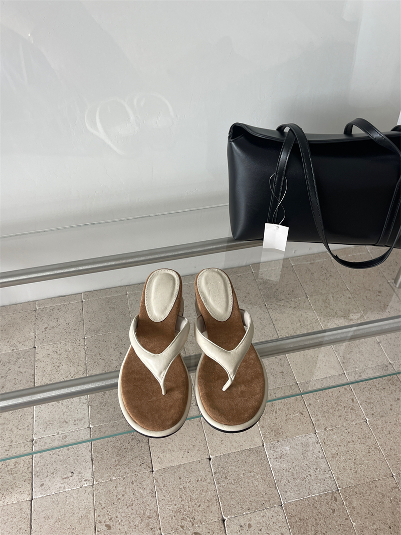 Sheepskin Platform Height Increasing Flip Flops Women 2026 Summer French Vacation Wedge Toe Separator Sandals 5cm - Image 4